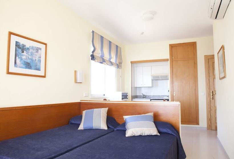 هتل Apartamentos Niza