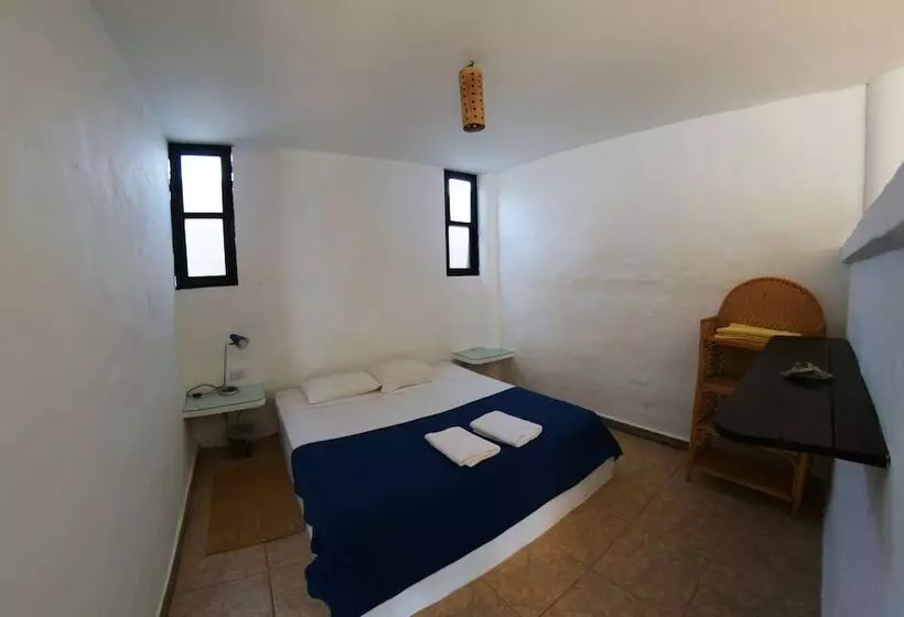 هتل Envero Lodge