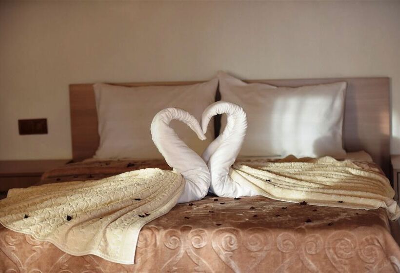 בית מלון כפרי Ephesus Hillside