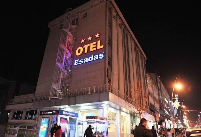 Отель Esadas