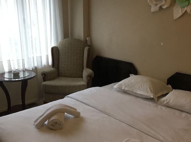 בית מלון כפרי Evim Apart