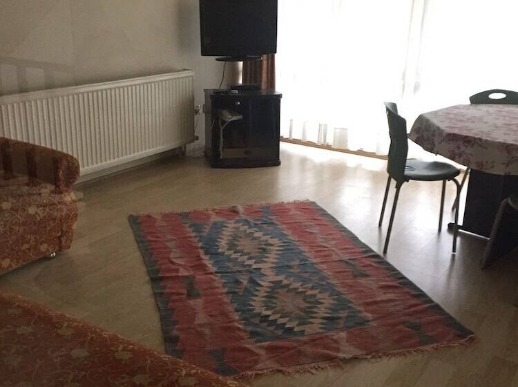 בית מלון כפרי Evim Apart