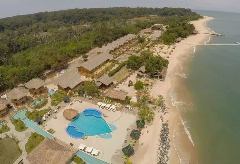 هتل La Baie Des Tortues Luth