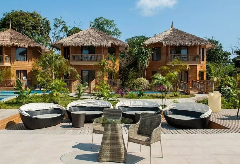 هتل La Baie Des Tortues Luth