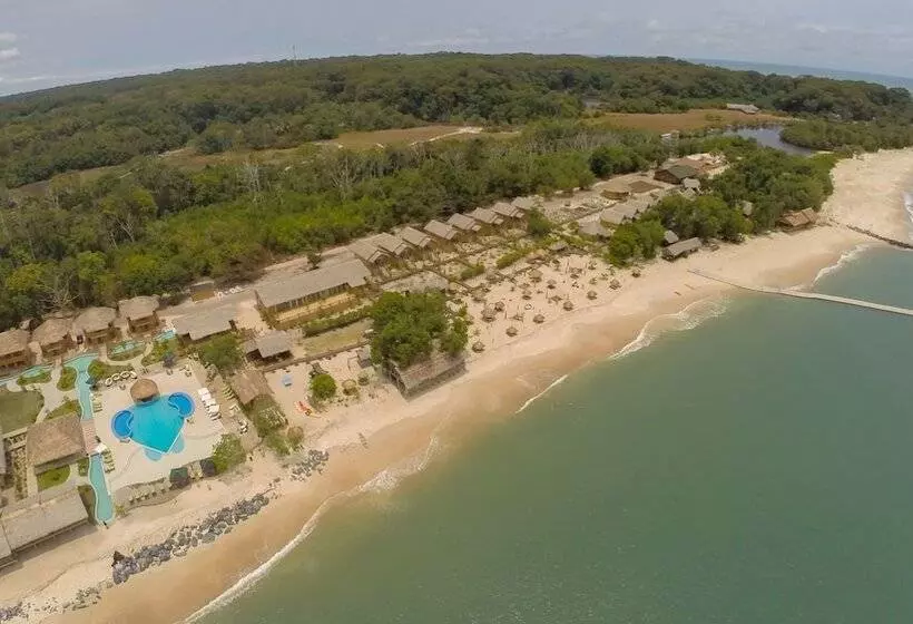 هتل La Baie Des Tortues Luth