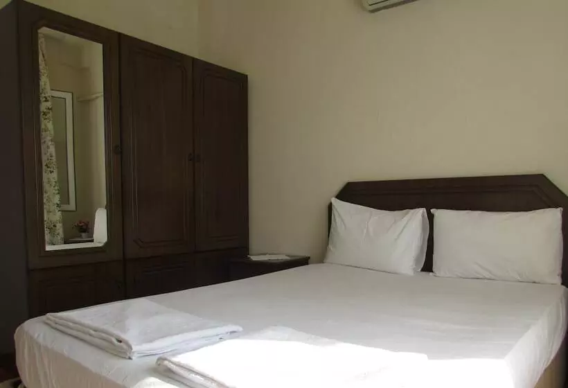 Hotelli Marti Pansiyon