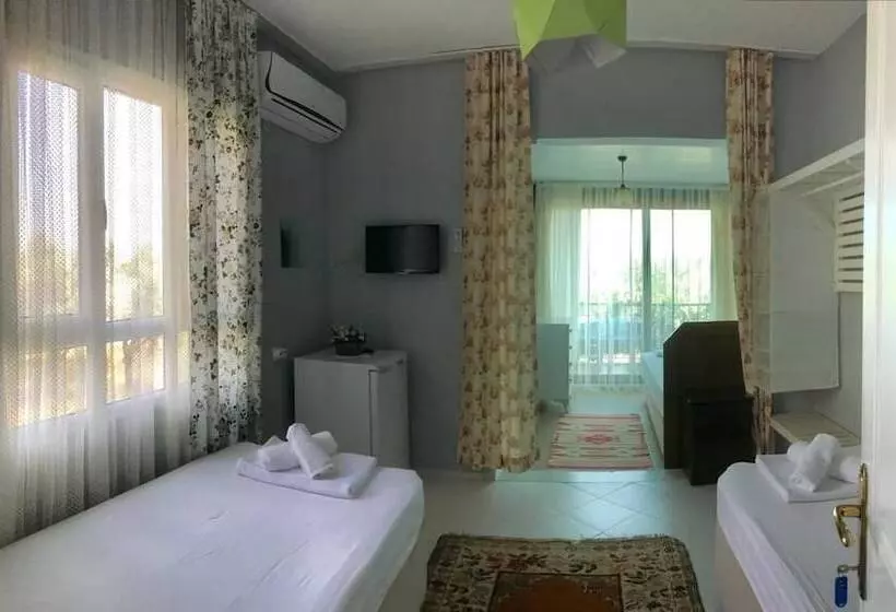 Hotelli Marti Pansiyon