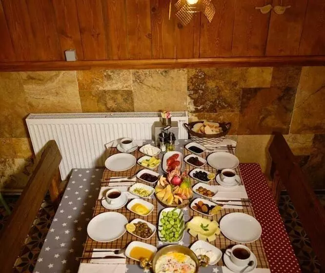 هتل Nergis Konak