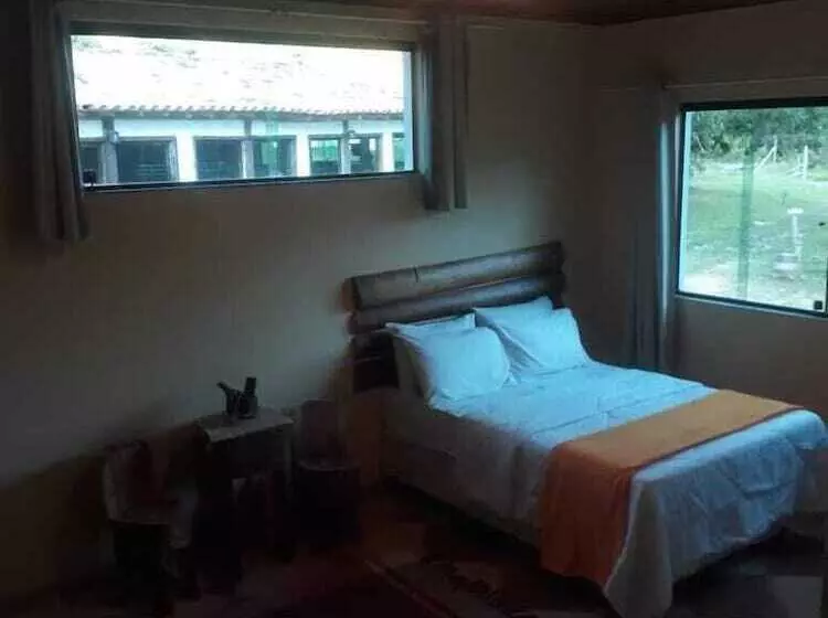 ホテル Pousada Ecorsini Aventura