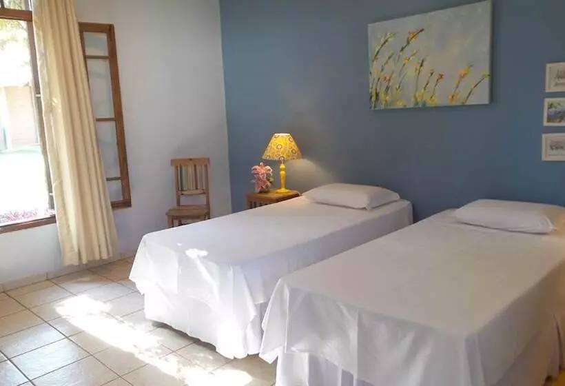 Hotelli Pousada Villa Dei Colori