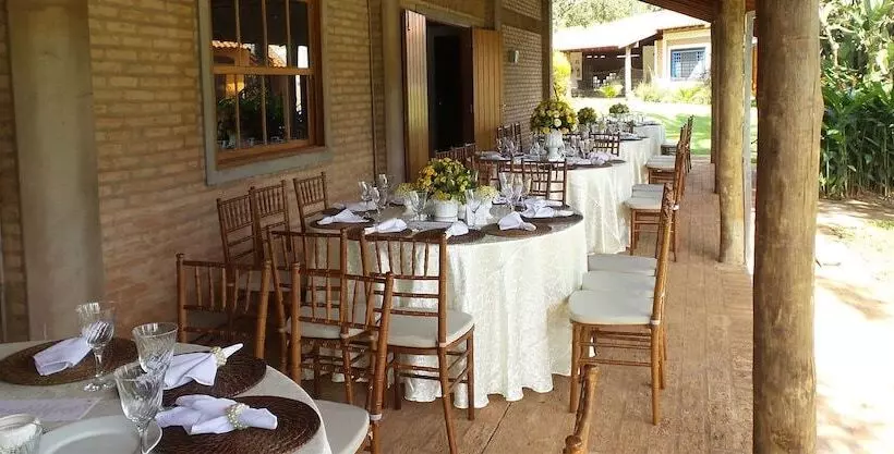 Hotelli Pousada Villa Dei Colori