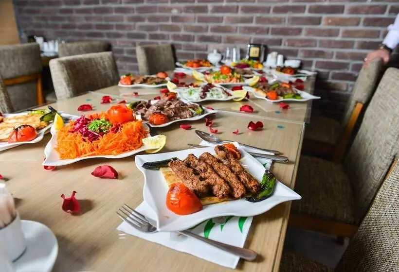 هتل Royal Sivas
