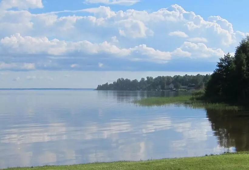 Hotelli Sikhalls Camping Och Restaurang