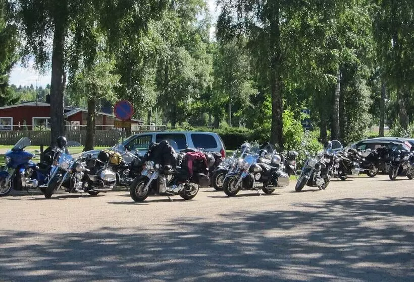 Hotelli Sikhalls Camping Och Restaurang