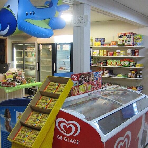 호텔 Sikhalls Camping Och Restaurang