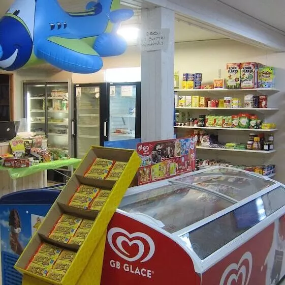 Hotelli Sikhalls Camping Och Restaurang