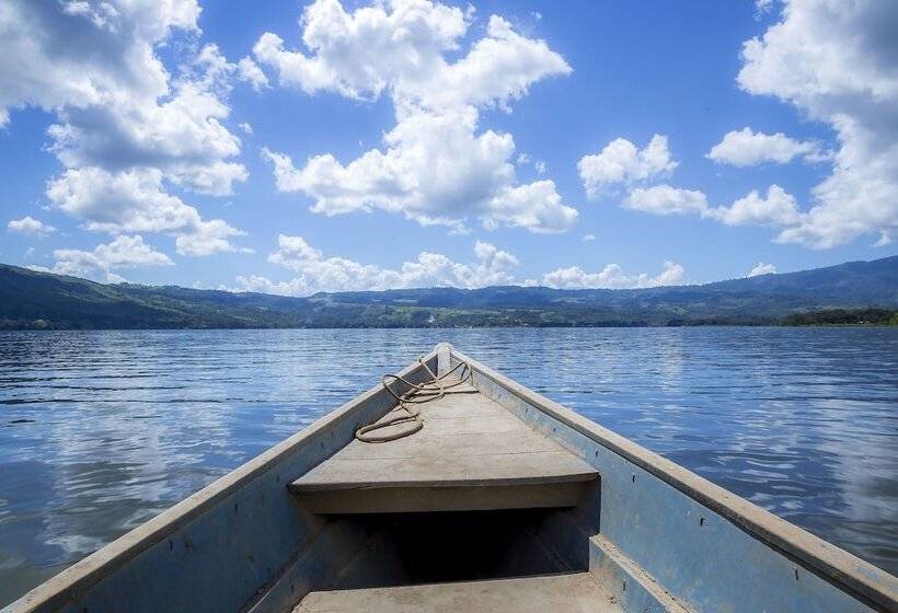 ホテル Sumaj Lagoon Lodge