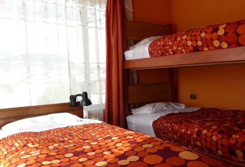 Maytenus Bed And Breakfast Hostel