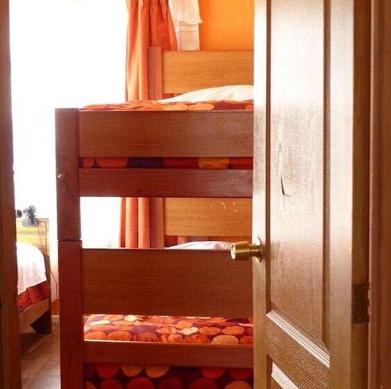 Maytenus Bed And Breakfast Hostel