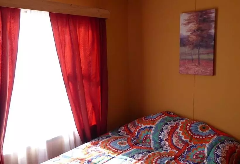 Maytenus Bed And Breakfast   Hostel