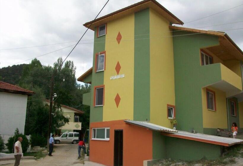 Pavlu Termal Otel