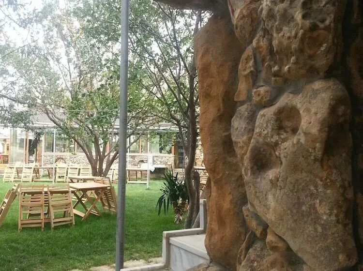 پانسیون Gokceada Uysallar Köy Evi