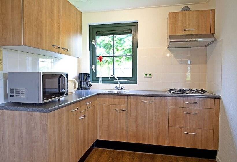 אתר נופש Vakantiepark Eigen Wijze