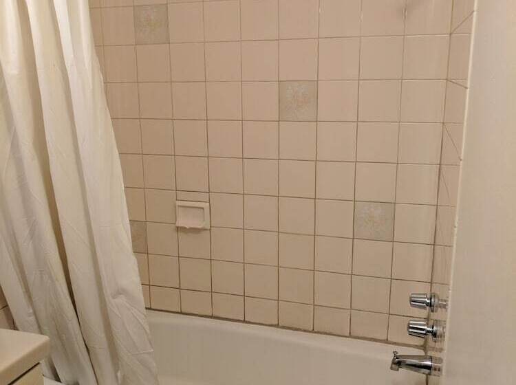 Allen's Budget Motel