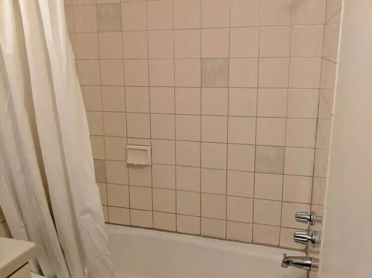 Allen's Budget Motel