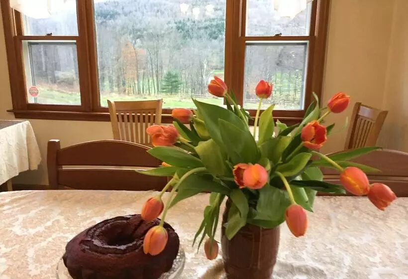 ベッドアンドブレックファースト Georgian Garden Inn