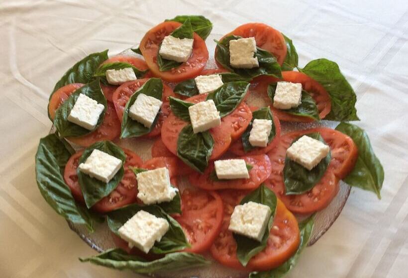 צימר Georgian Garden Inn