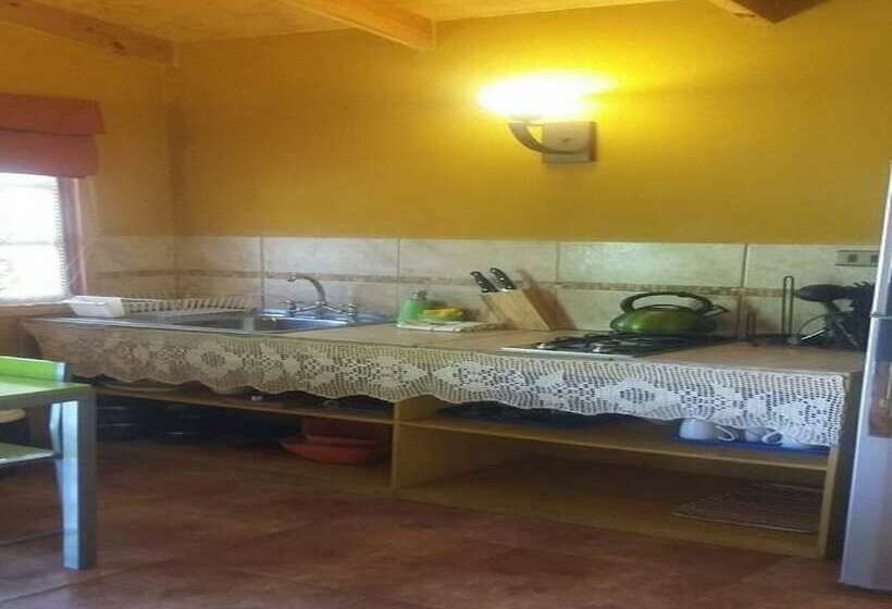 Cabaña Rústica Cristian Paihuano