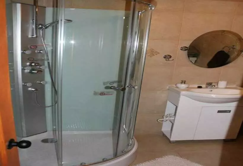 Cabaña Rústica Cristian Paihuano