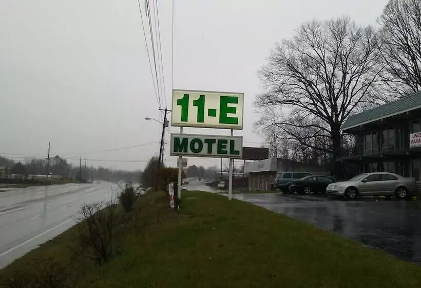 Eleven E Motel