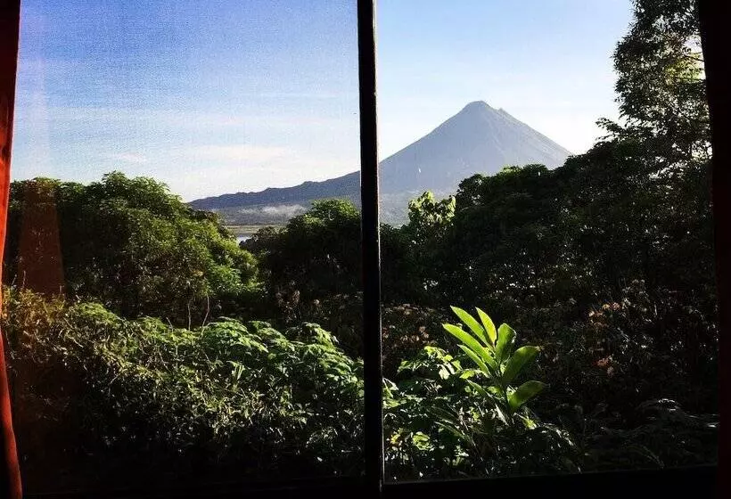 Hostelli Essence Arenal Spa & Yoga