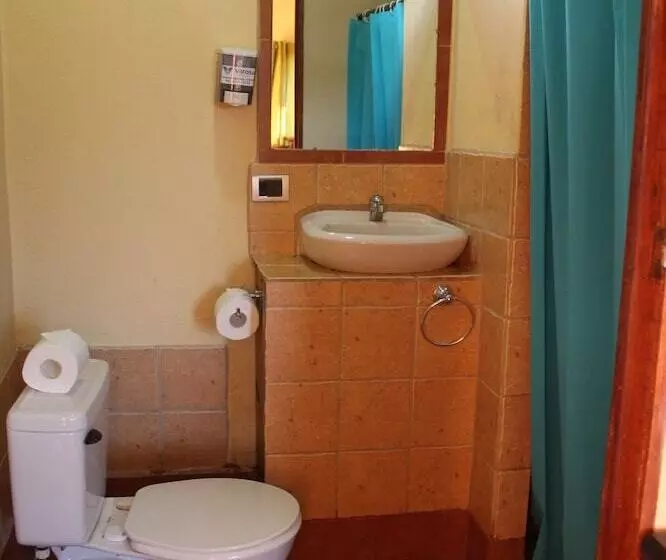 Hostelli Essence Arenal Spa & Yoga