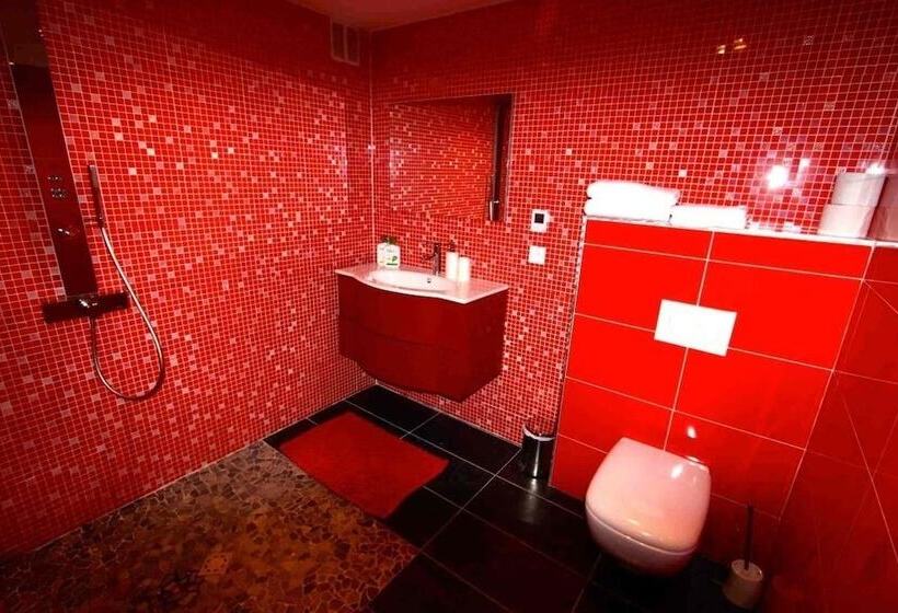 Отель Chalet Des Domaines De La Vanoise