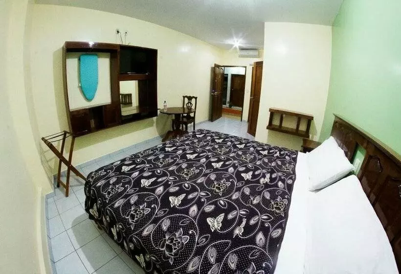 Hotelli Del Angel Inn