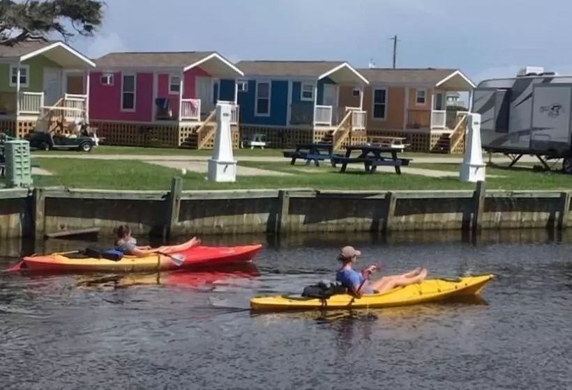 Hotelli Hatteras Sands Camping Resort