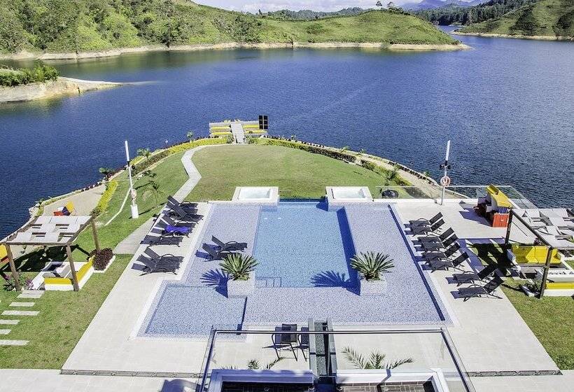 Отель La Magdalena