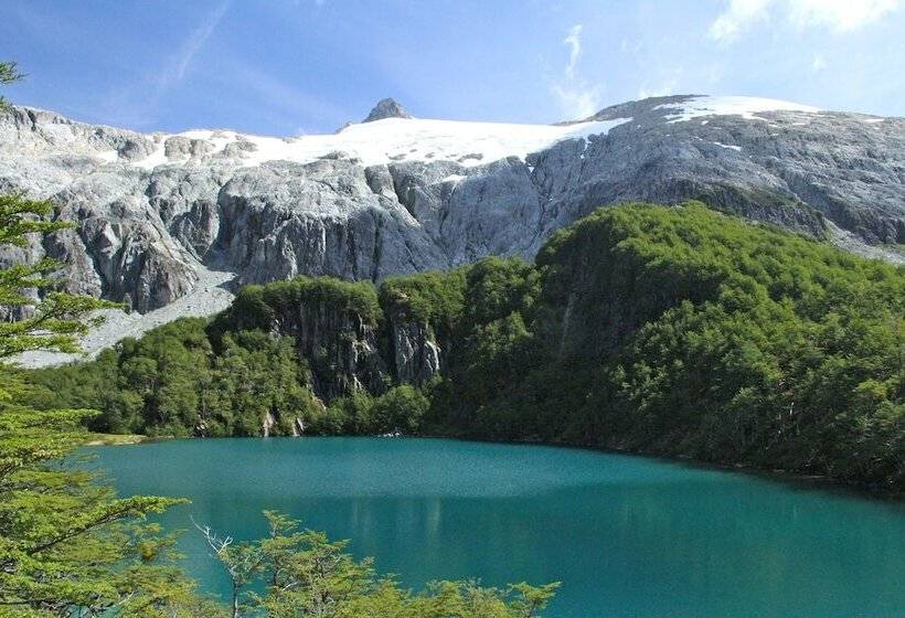 Отель Peuma Lodge Patagonia