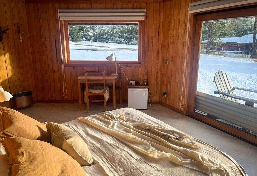 Отель Peuma Lodge Patagonia