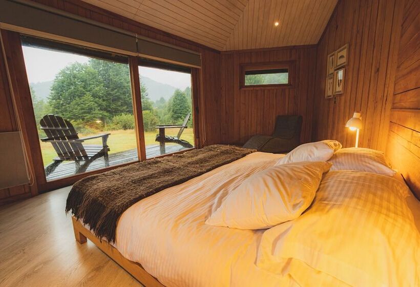 Отель Peuma Lodge Patagonia