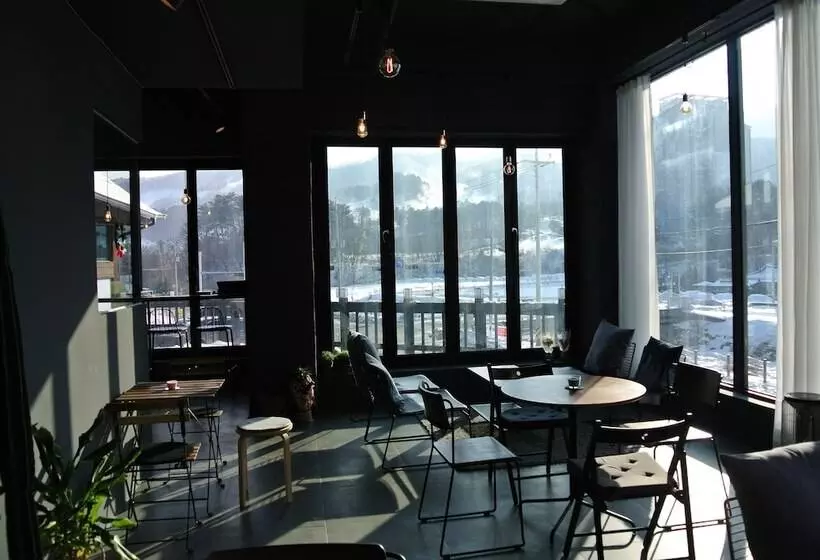 Hotelli Phoenix Greentel