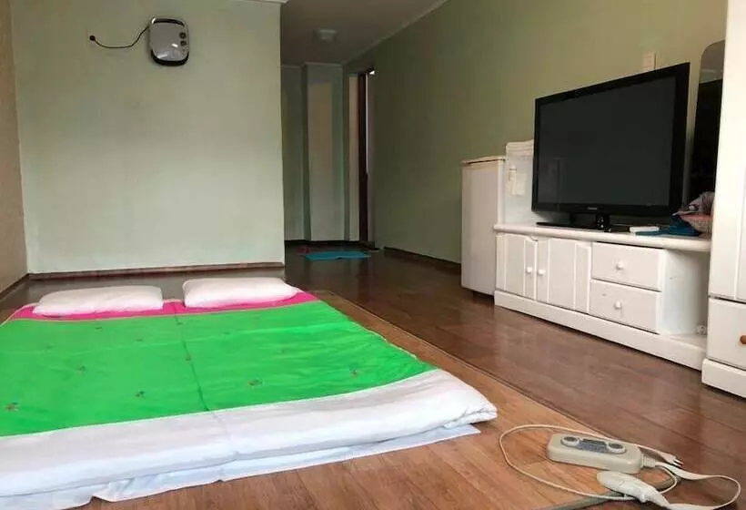 Hotelli Phoenix Greentel