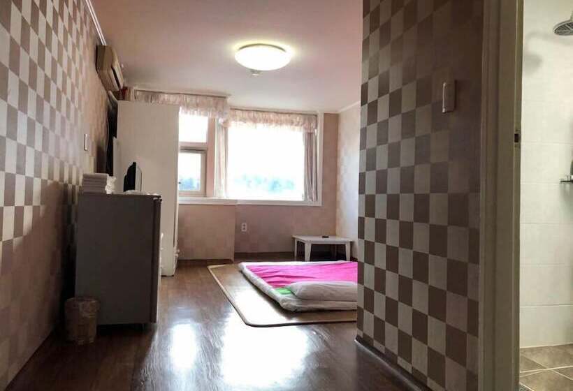 Hotel Phoenix Greentel