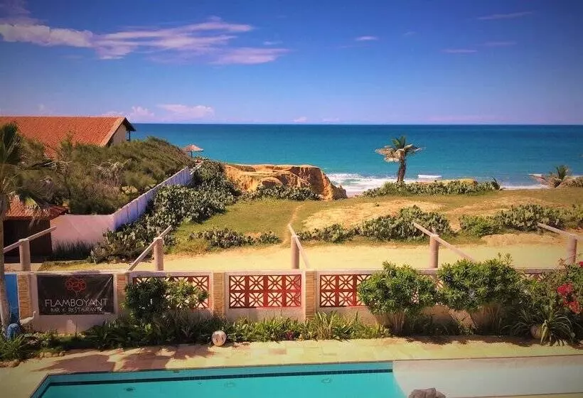 ホテル Pousada Flamboyant Village