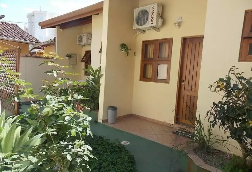 Hotelli Suítes Jardim Dos Sonhos