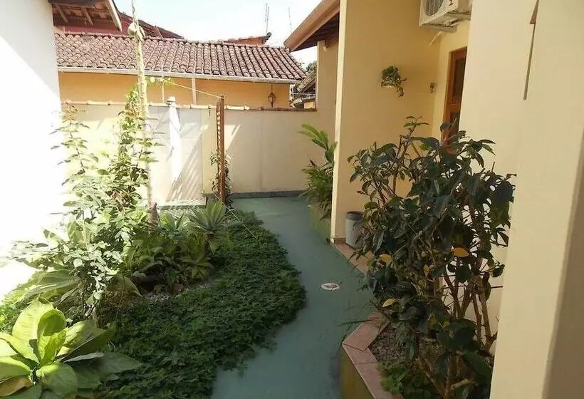 Hotelli Suítes Jardim Dos Sonhos