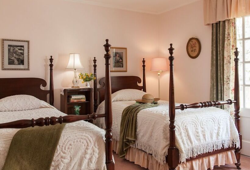 Journey Inn Bed & Breakfast